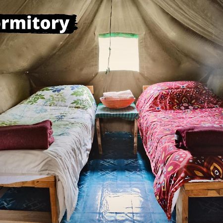 Хостел Eselbe Camp Backpackers Nata Екстер'єр фото