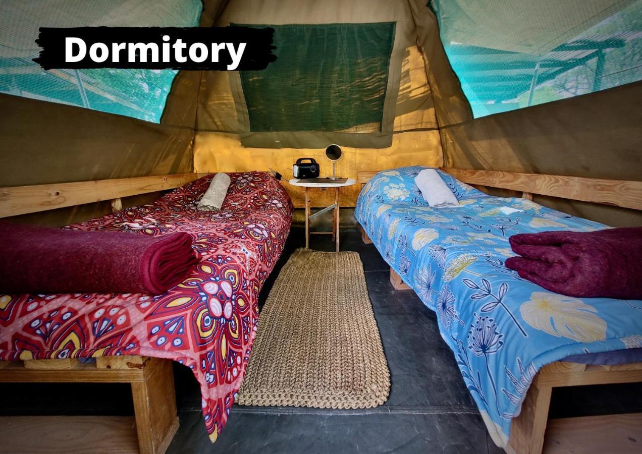 Хостел Eselbe Camp Backpackers Nata Екстер'єр фото